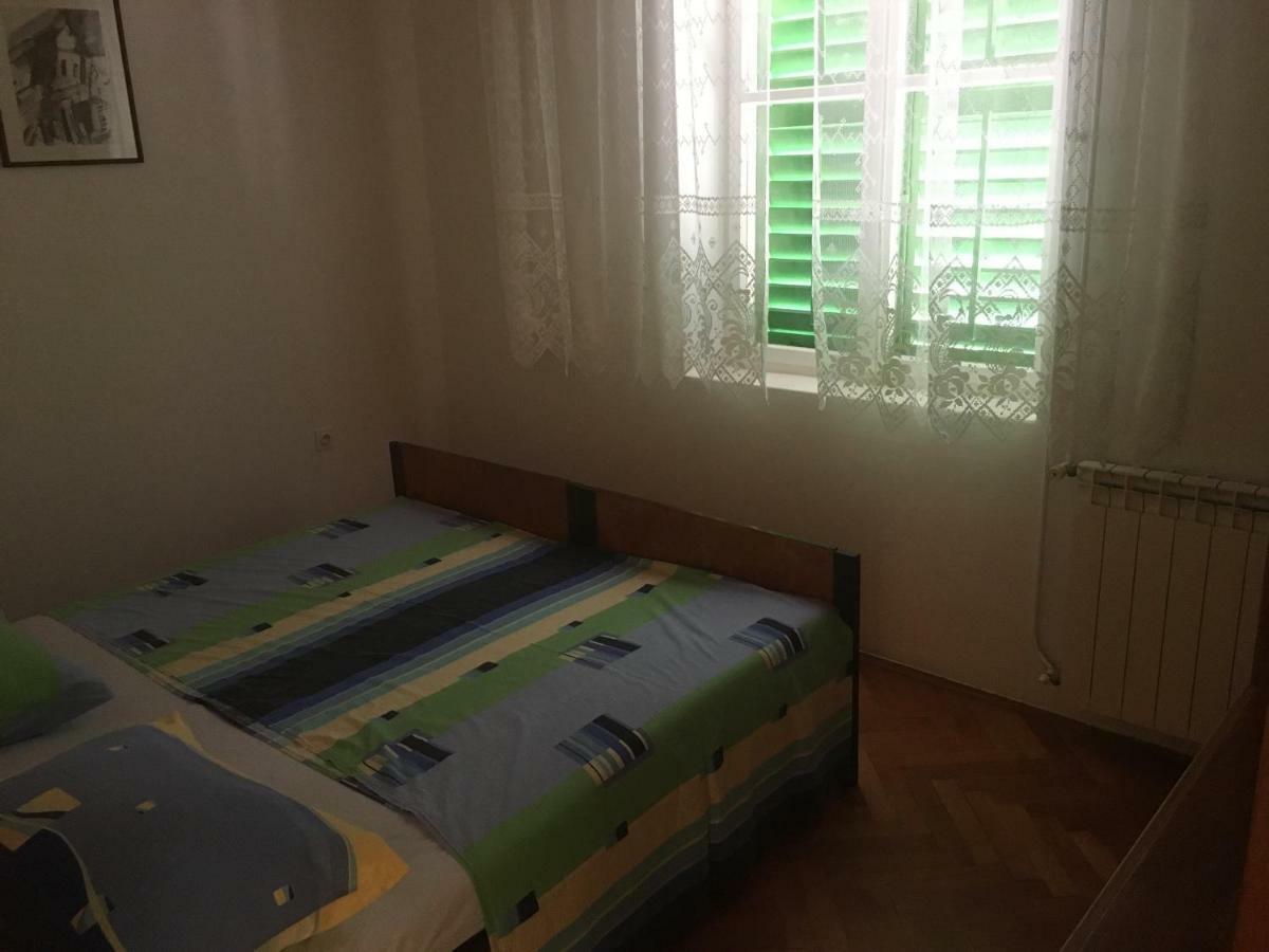 Apartments Ankica Kampor Luaran gambar